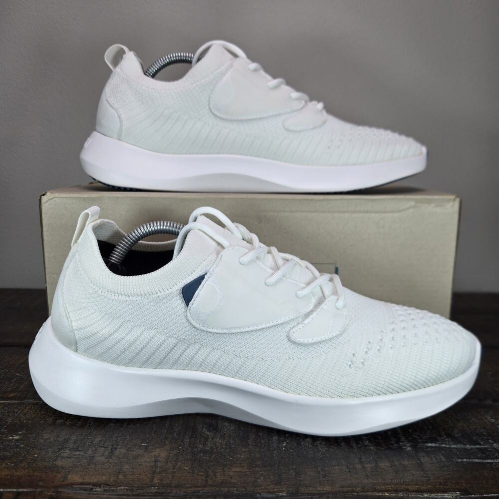 NEW Vessi Everyday Move Slip On Womens Size 8 Waterproof Shoes Sneakers White